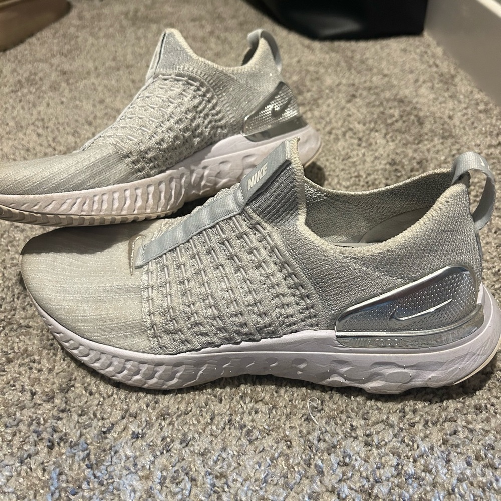 Nike Phantom women’s shoes